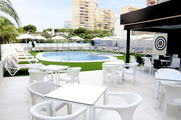 Benidorm Hotel Prince Park offers and ideal location for solo travel holidays with great deals low season.