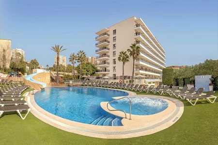 FIRST CHOICE holidays in Benidorm at the Corona del Mar Poniente beach hotel.