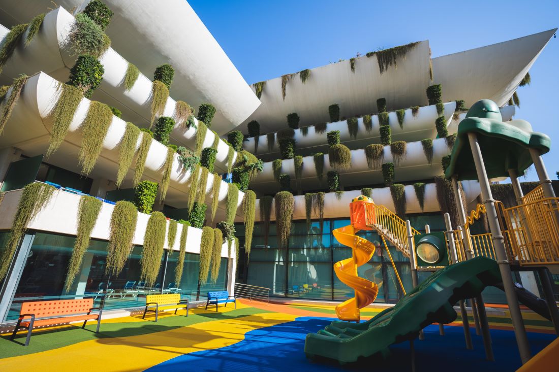 Hotel De Loix Agua Center Benidorm separate kids pool and play park