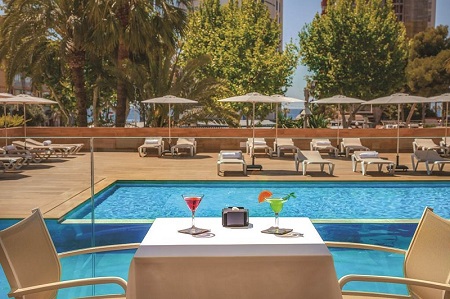 Book the hotel Don Pancho Benidorm with loveholidays.