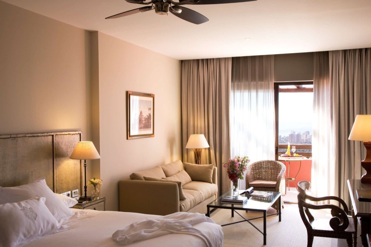 Asia Gardens Hotel & Thai Spa - Deluxe superior room