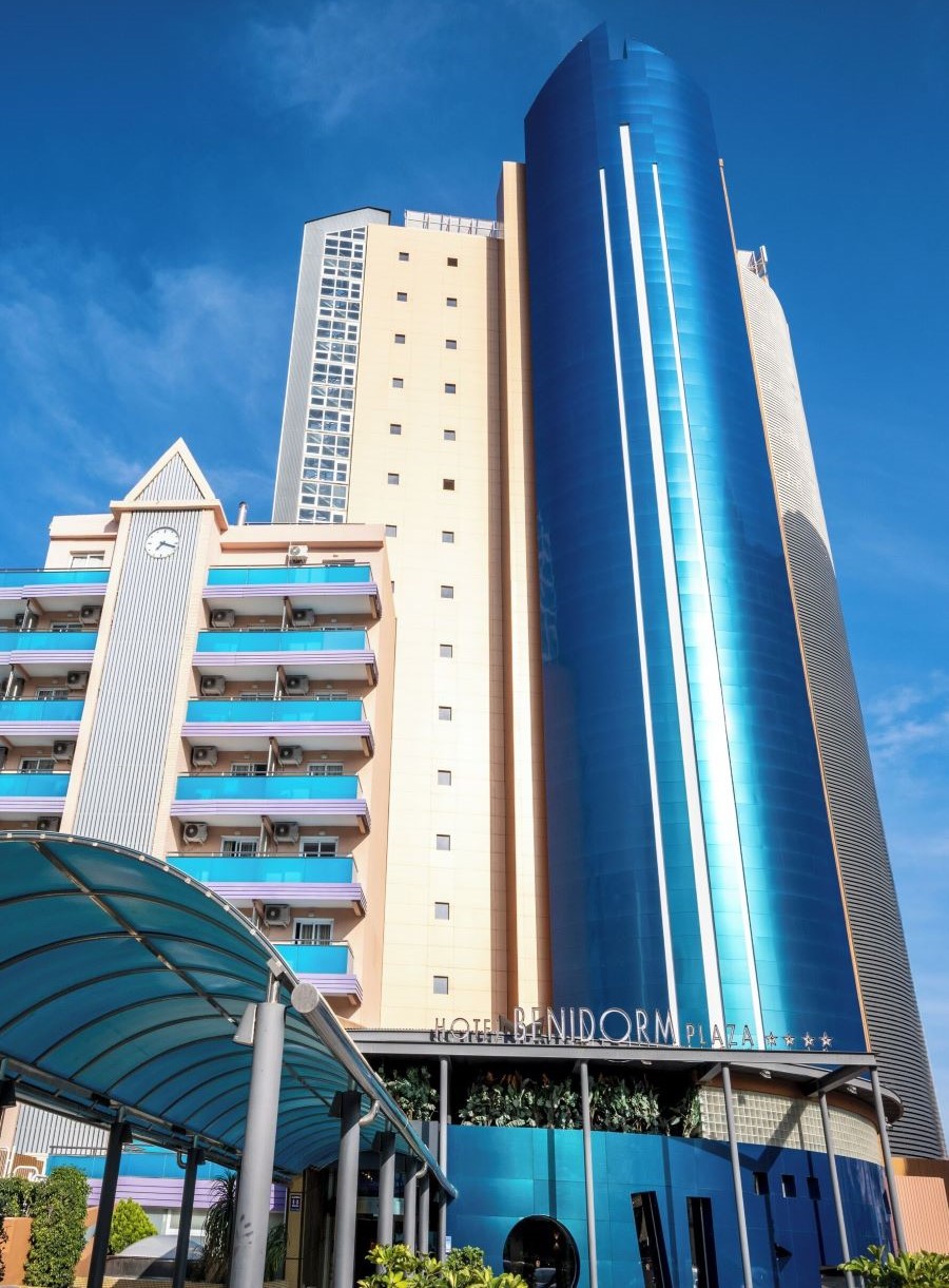 Climia Hotel Benidorm Plaza for 4 star lively holidays in Benidorm