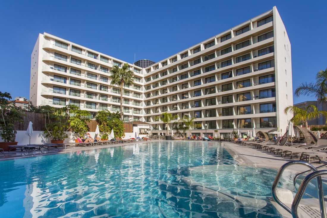 Hotel Presidente 4 star superior - pool