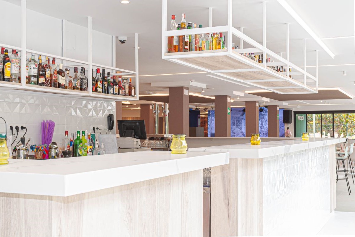 Hotel Prince Park Benidorm - main bar