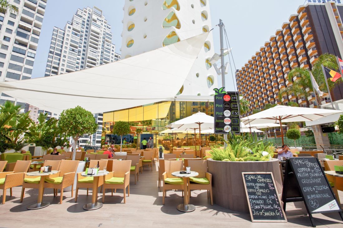 Riviera Beachotel Benidorm - Terrace bar