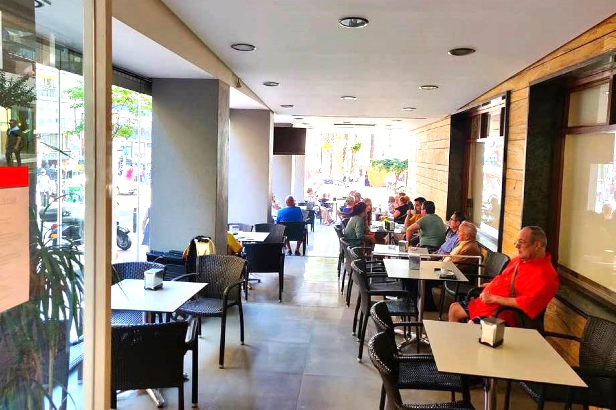 Hotel Tanit Benidorm - terrace bar