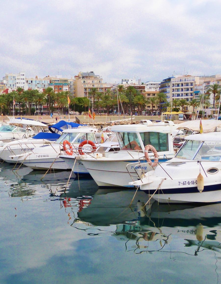 Hotel Tanit Benidorm beach hotel by the harbour