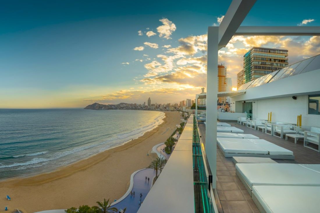 Magic Villa Del Mar Hotel - roof top solarium