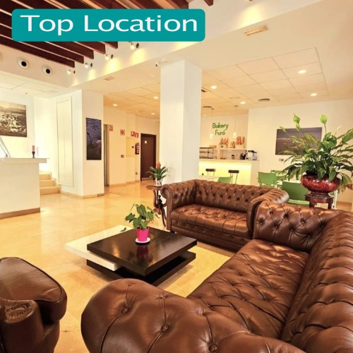 Roca Mar is a B&B hotel in Benidorm old town