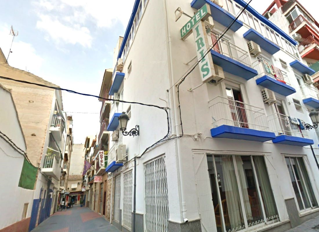 1-Star Hotel Iris Benidorm - outside