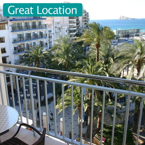 Tanit Beach Hotel is in Benidorm old town overlooking Park Elx, the beach and the harbour